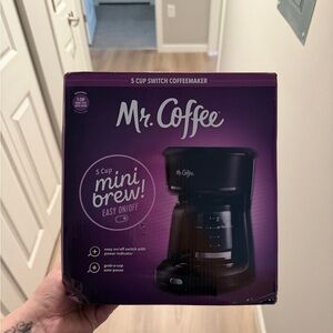 Mr. Coffee 5-Cup Coffee Maker in Black